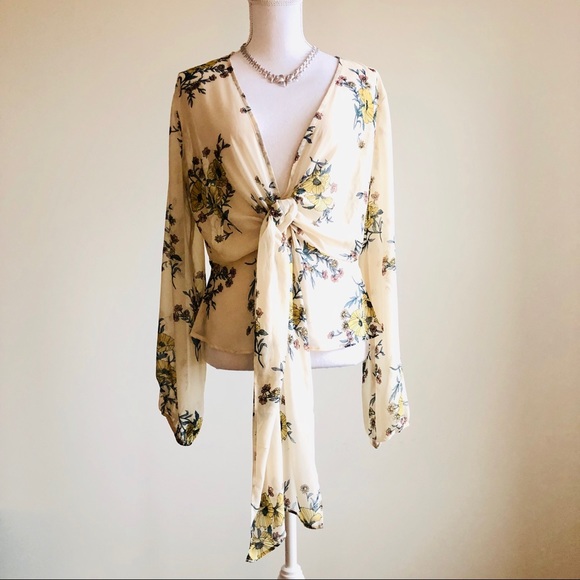 Beautiful Floral Sheer Top - Picture 2 of 5